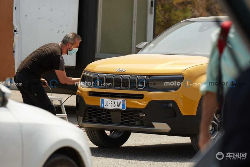 il-suv-elettrico-jeep_副本.jpg
