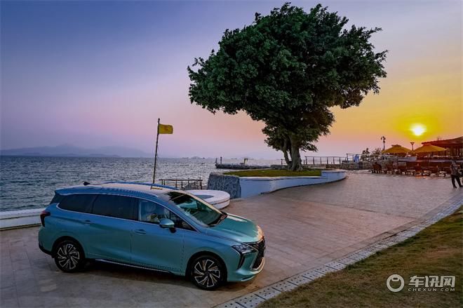 东风风行用场景定义汽车品类，风行游艇带来15万级家庭用车最优解