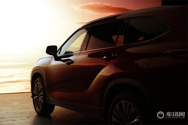 广汽丰田全明星阵容登陆蓉城，TNGA双擎混动成热门之选