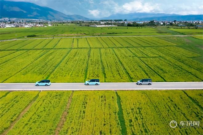 上汽大通MIFA 9 即刻满电，告别续航焦虑