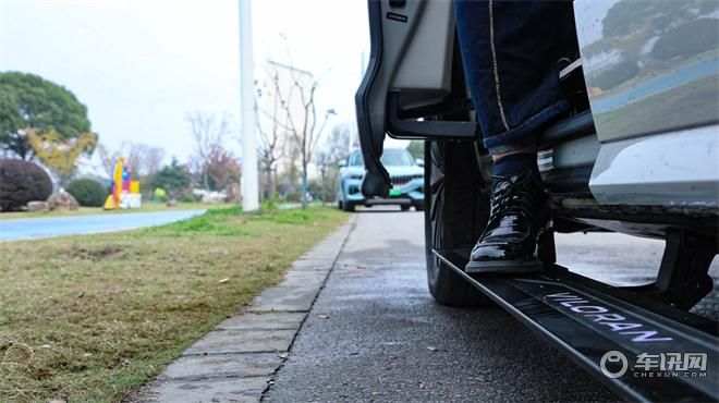 上汽大众威然MPV，您的多功能便携座驾