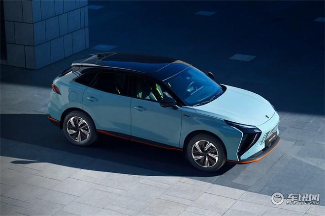 13万级纯电SUV普及者，风行雷霆让“高不可攀”触手可及！