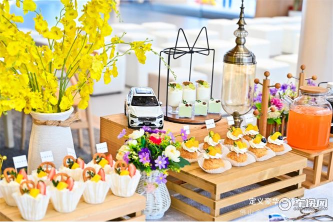 沃尔沃汽车佛山金岛旗舰中心开业        