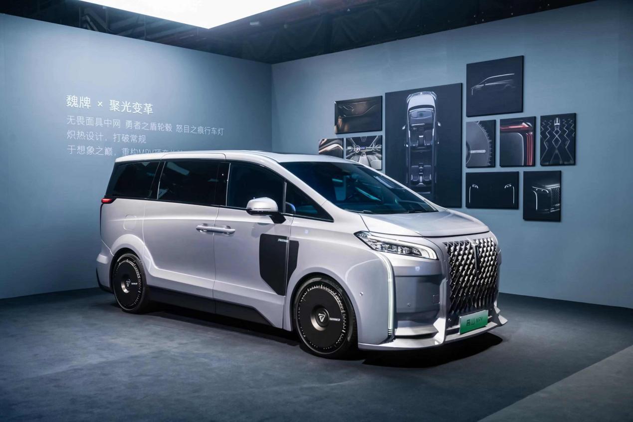 资讯更合适中国市场的高端mpv魏牌高山mpv上市3358万元起售