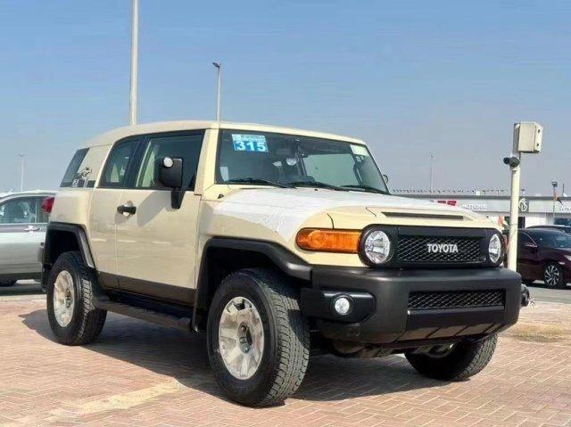 2023款fj酷路泽40沙漠黄极地限量运动版支持分期