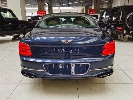 2023款宾利飞驰港口现车各种颜色各种配置优惠售全国