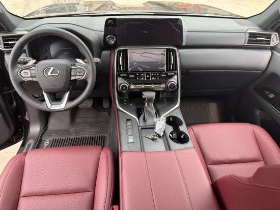 2023款加版雷克萨斯LX600现车畅销出售