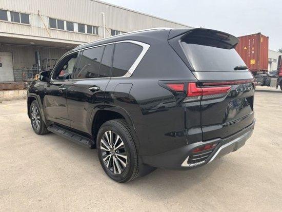 2023款加版雷克萨斯LX600现车畅销出售