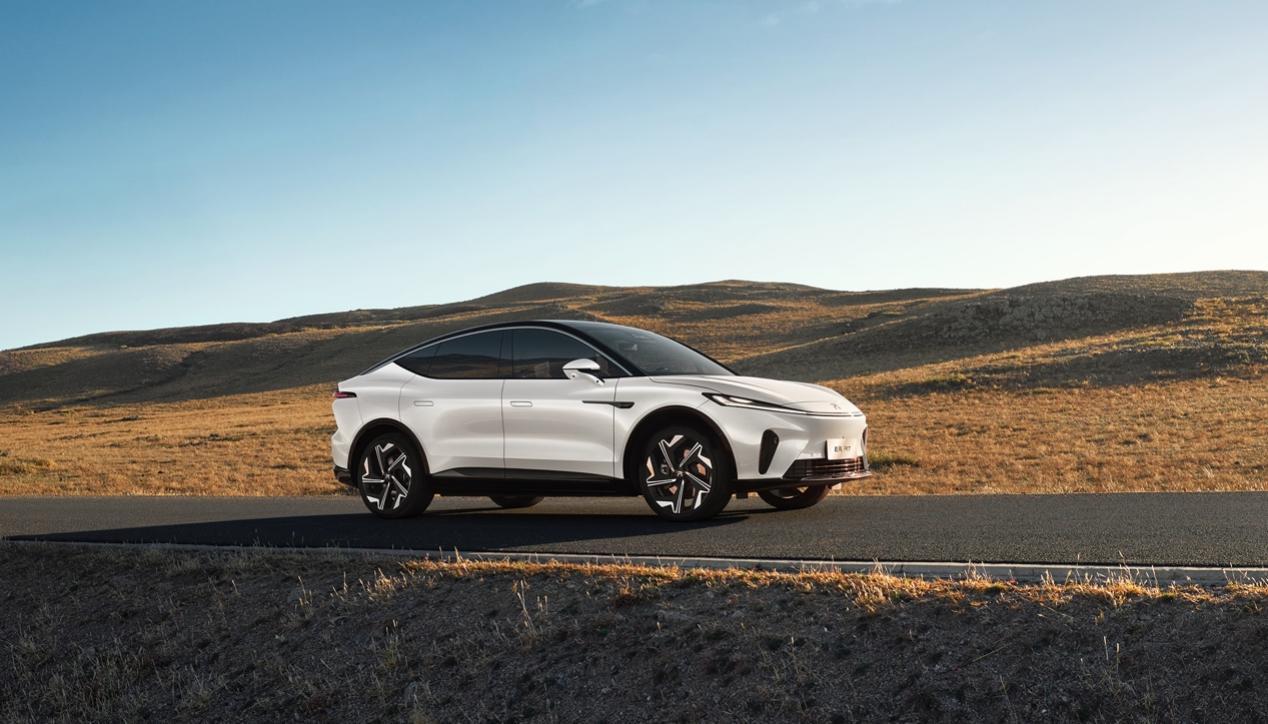 飞凡汽车智能舒适非凡进化2024款飞凡r7飞凡f7都市版联袂