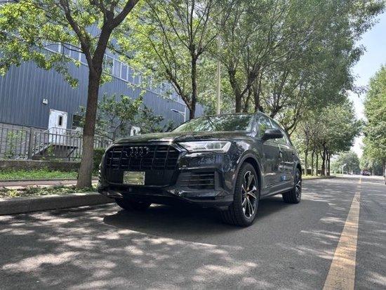 2023款奥迪Q7 3.0T黑武士套件现车热销