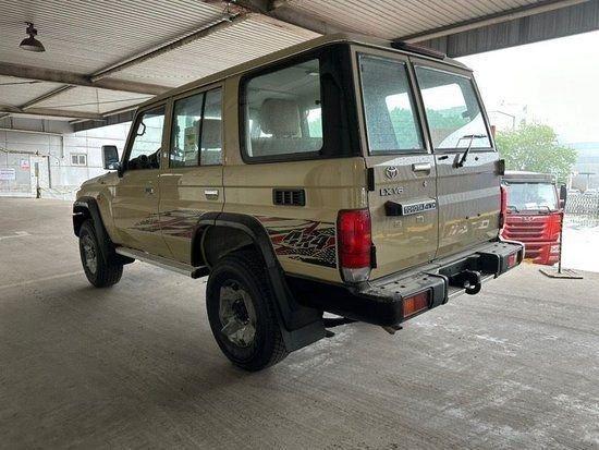 2023款丰田酷路泽lc76国六起售价格53万低配高配现车