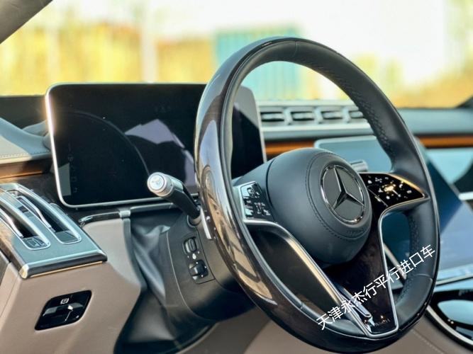 23款迈巴赫S580(配置|询价)4MATIC4.0TV8 10度后轮转向
