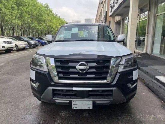 天津港最新报价日产阿曼达5.6V8港口72万起步