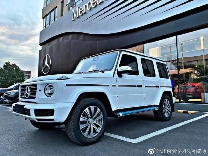 2024款奔驰g350越野车峡谷间承载传奇