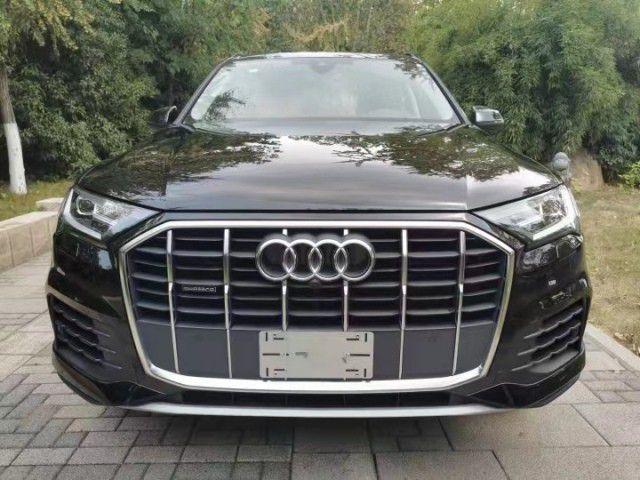 23款奥迪q7曾经百万级豪车现港口价格不到50万