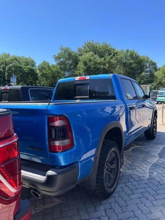 购车专属礼遇限时放送道奇公羊150057l港口最新行情44万起