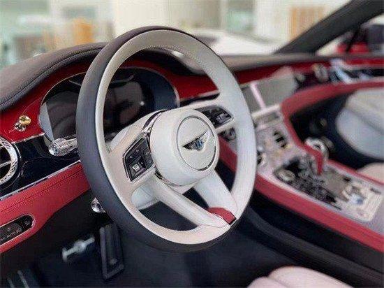 23款宾利欧陆4.0T GT港口现车特售 可分期可全国板车托运