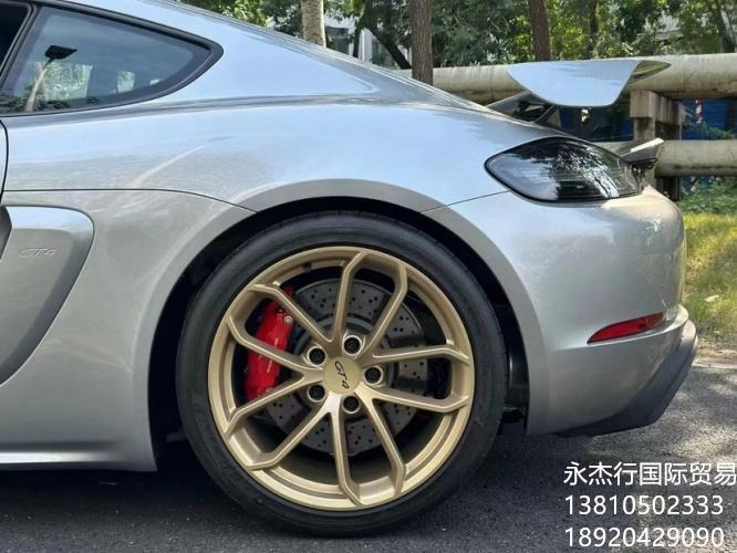22款加版保时捷718 4.0 手动 Cayman GT4现车报价235万