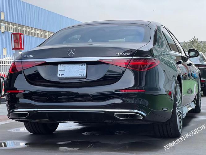 2023款奔驰S500长轴3.0T L6缸435马力港口最新报价120万