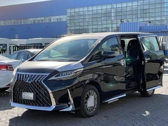 顶级商务车 2023款雷克萨斯LM300特价120余万