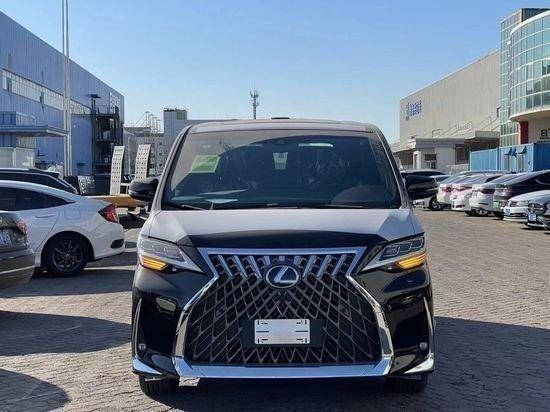 顶级商务车 2023款雷克萨斯LM300特价120余万