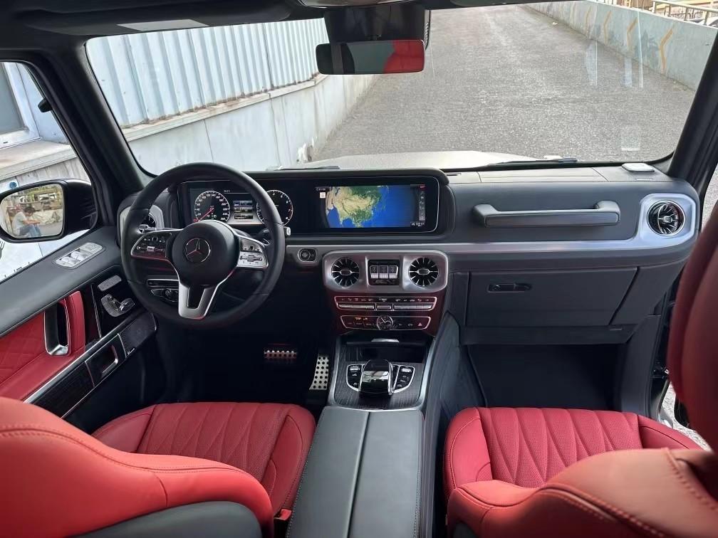 2022款奔驰g550天津港现车直落全国最低价