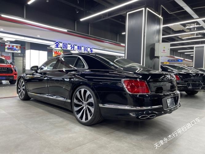 23款宾利飞驰4.0 V8雅度版配置参数最新报价