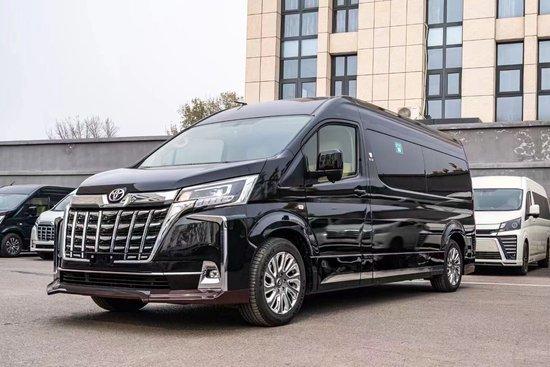 2023款丰田海狮精美改装 质量上乘舒适享受