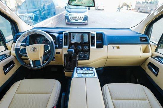 2023款丰田海狮精美改装 质量上乘舒适享受