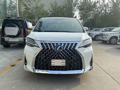 2023款雷克萨斯LM300h 内饰奢华精选商务车