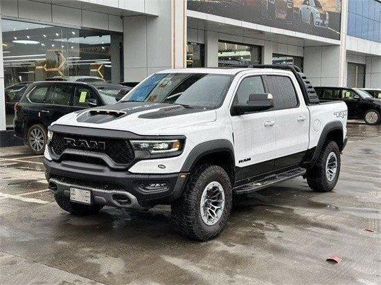 6.2L V8机械增压发动机 道奇公羊霸王龙6.2TRX 
