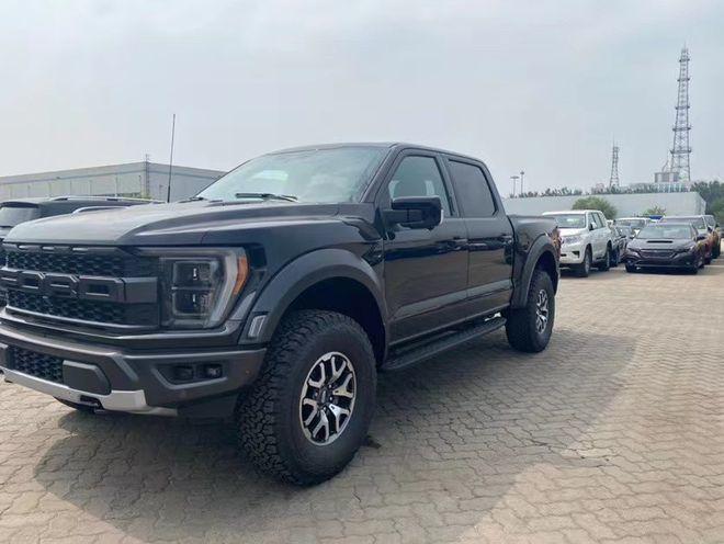 2023款福特猛禽F150 专业皮卡极致挑战