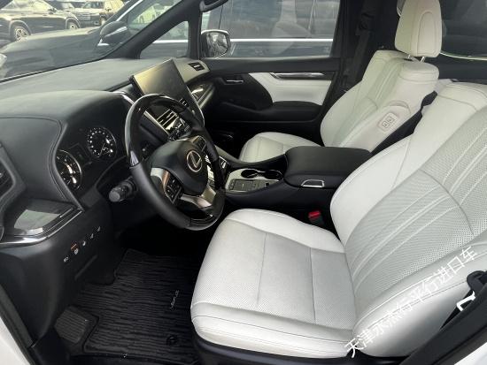 23款雷克萨斯LM350 3.5 V6七座旗舰级商务车报价198万