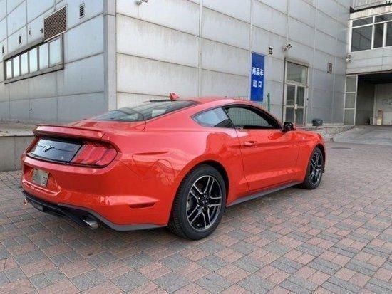 福特野马跑车2.3t港口最新报价23万101a包价格25万