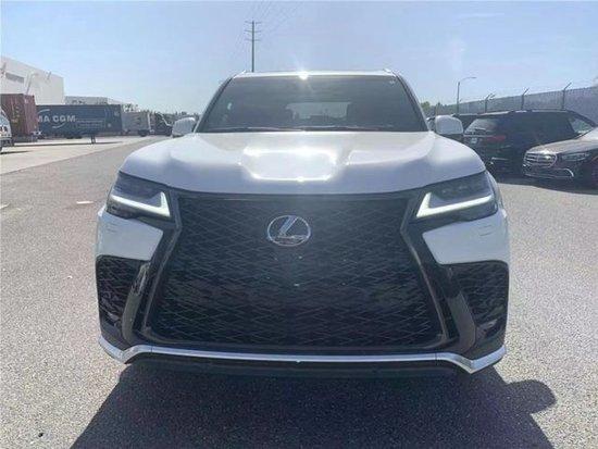 23款雷克萨斯LX600底价可分期138万起售热卖
