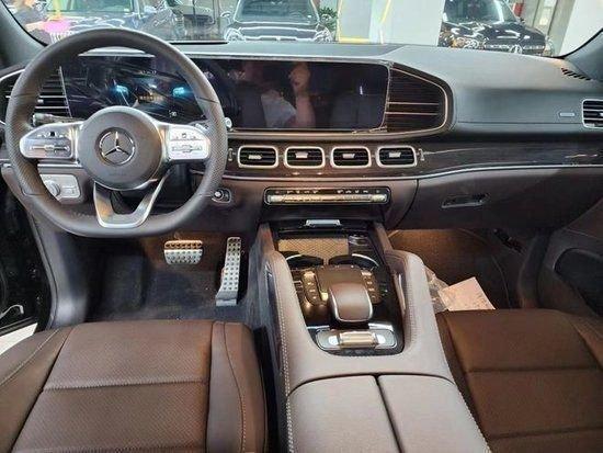 24款奔驰GLS450新车实拍 升级配置不加价