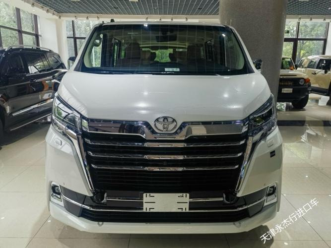 2023款丰田格兰维亚28t柴油版萨尔法天津港最新报价及图片