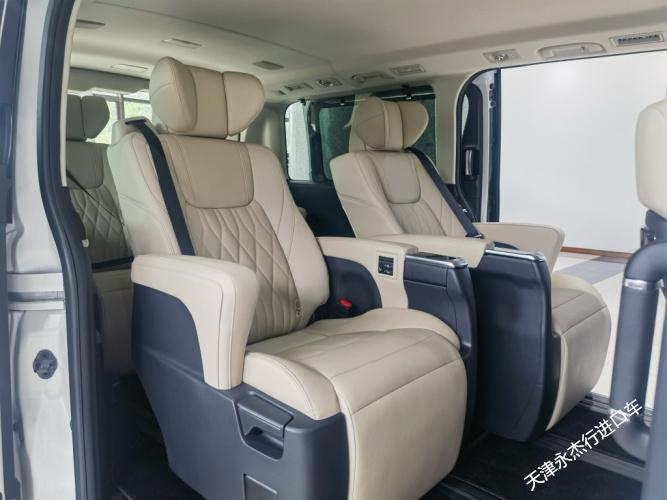 2023款丰田格兰维亚28t柴油版萨尔法天津港最新报价及图片