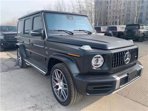 2023款奔驰G63现车降价50万落户上牌无忧