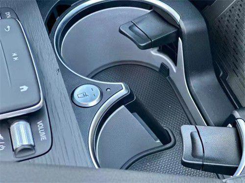 23款奔驰GLS450现车 包牌落地价110万可分期