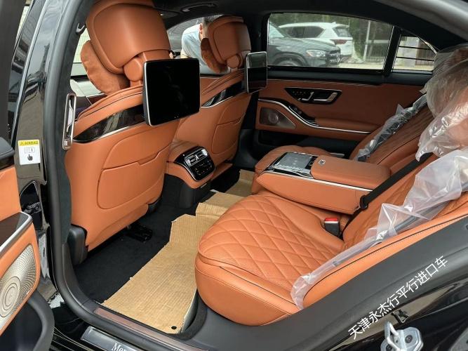 23款美规奔驰S580 4.0T V8黑/棕 4.5度后轮转向报价及配置简介