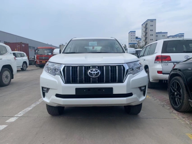 丰田霸道4000txl价格58万起步gxr报价63万vxr行情