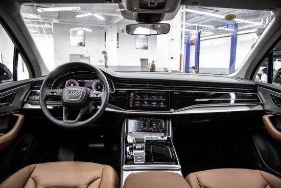 2023款国六标准奥迪q7港口最新售价47万可分期