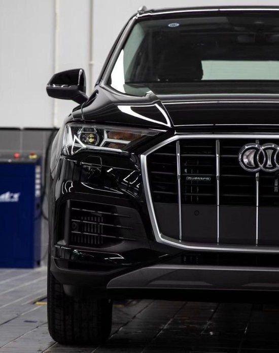 2023款国六标准奥迪q7港口最新售价47万可分期