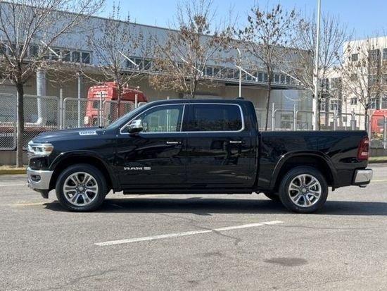 22款道奇长角号港口库存现车49万起特售全国送货上门