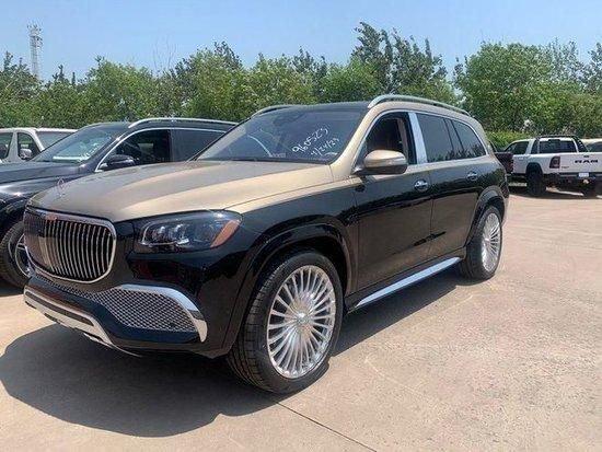 24款奔驰迈巴赫GLS600配置升级现车210万起可分期