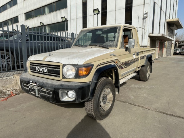 24款丰田兰德酷路泽lc79港口心动特惠