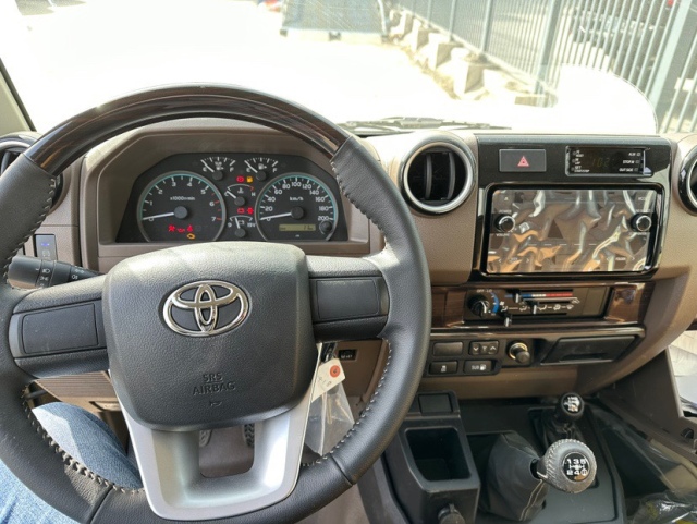 24款丰田兰德酷路泽lc79港口心动特惠