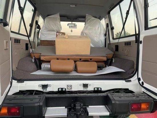 23款丰田酷路泽LC71 70周年纪念版最新成交价40多万