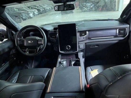 美系 进口福特征服者超大型 四驱越野车 带拖挂资质最低落地价